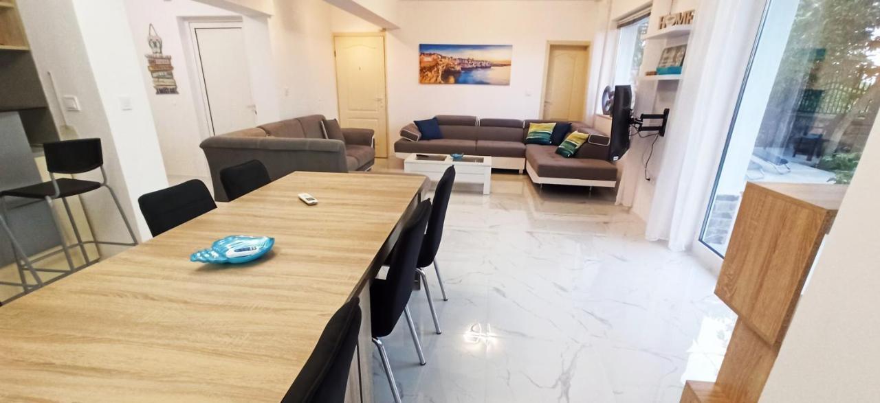 Arode Villa Ovidius - Apartments Balcsik Kültér fotó