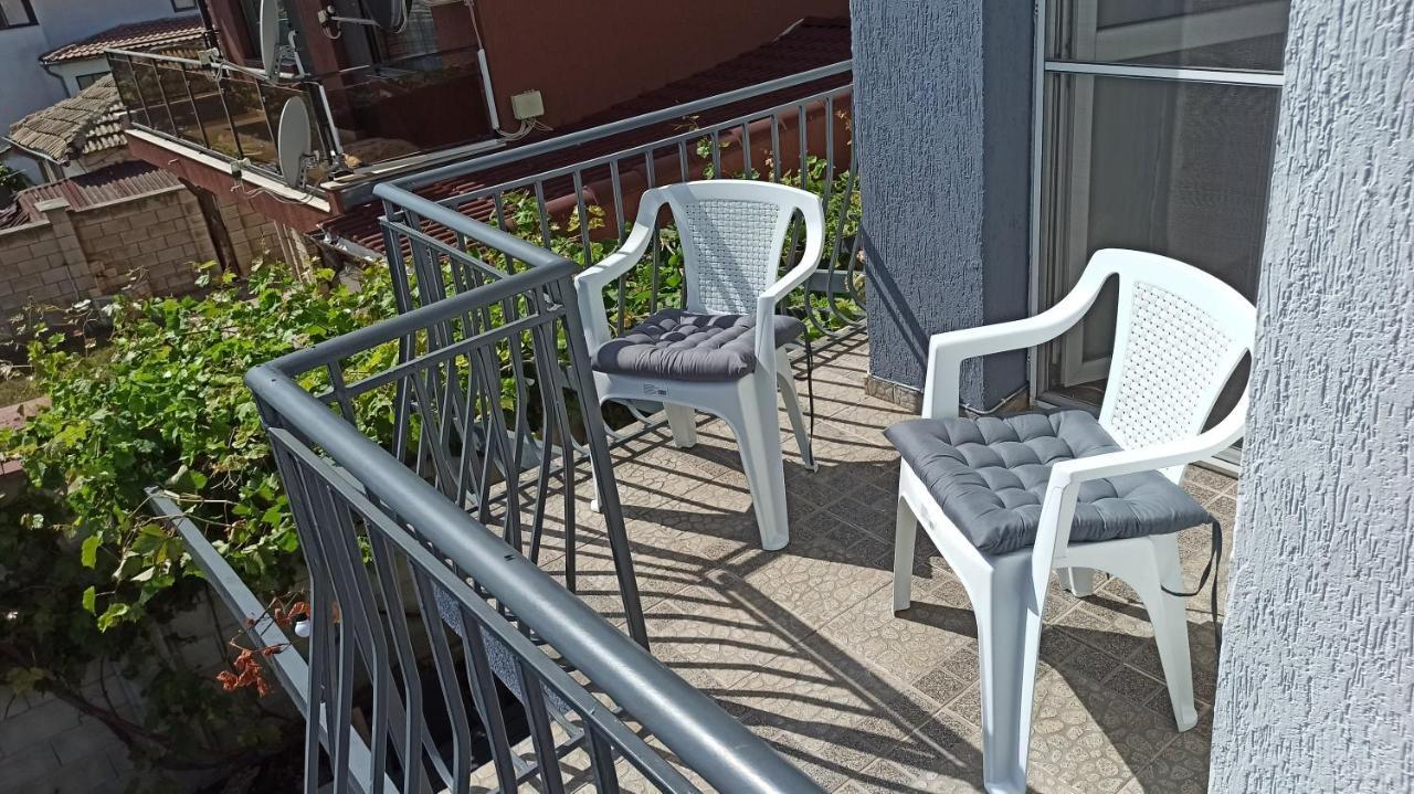 Arode Villa Ovidius - Apartments Balcsik Kültér fotó