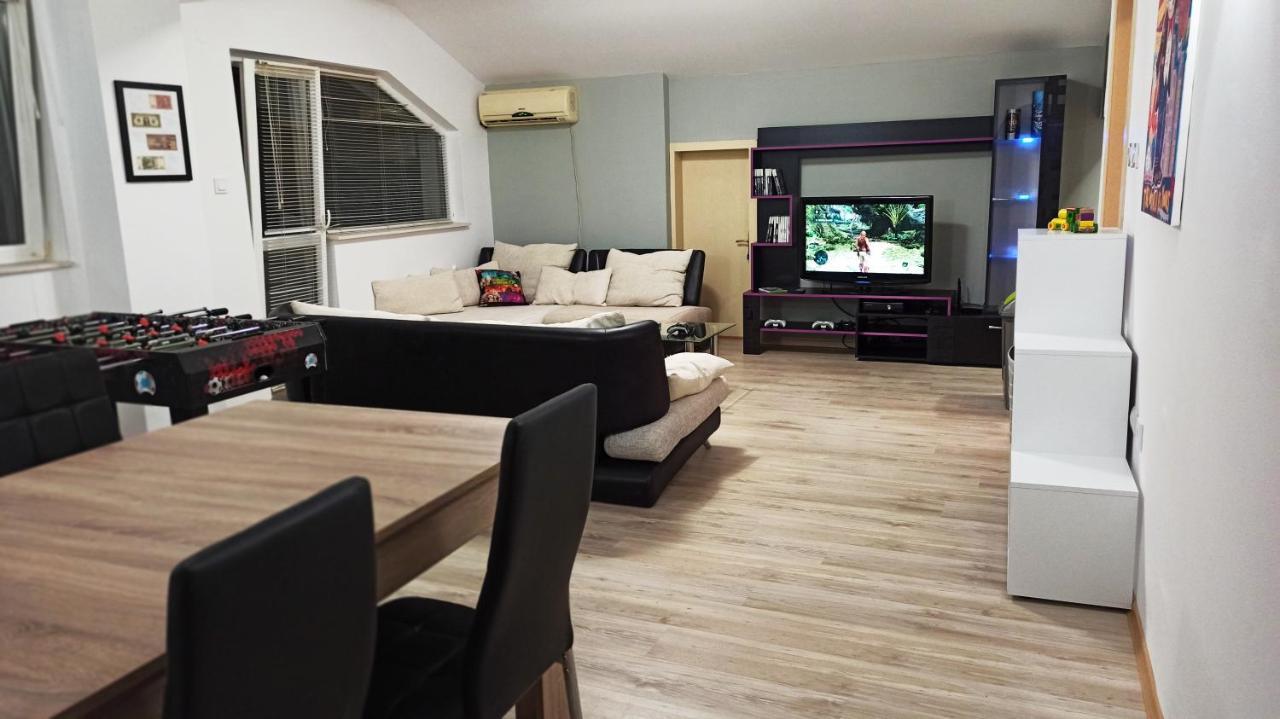 Arode Villa Ovidius - Apartments Balcsik Kültér fotó