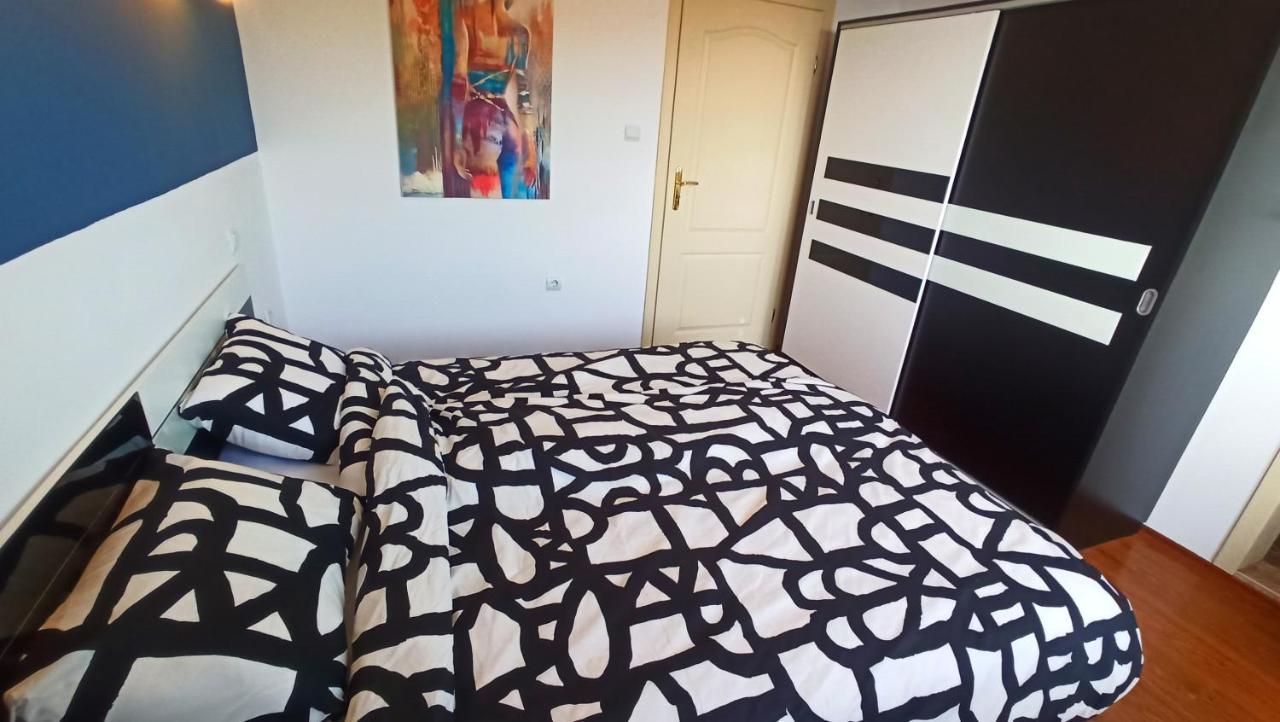 Arode Villa Ovidius - Apartments Balcsik Kültér fotó