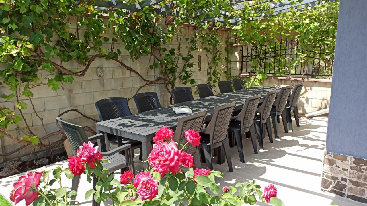 Arode Villa Ovidius - Apartments Balcsik Kültér fotó